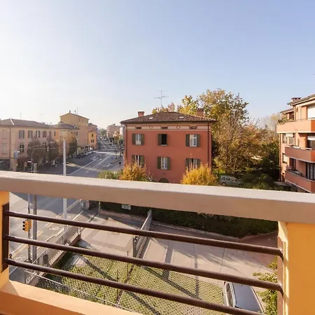 Palazzo Pedretti Halldis Apartments By Halldis Bologna Exterior photo
