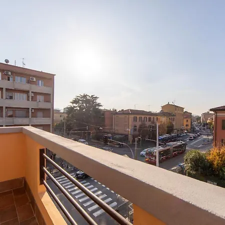 Palazzo Pedretti Halldis Apartments By Halldis Bologna Exterior photo